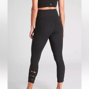 Athleta leggings salutation stash pocket II cinch 7/8 women’s large Size 3X